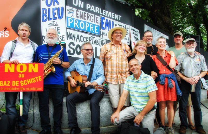 Mes héros - Manifestation contre la loi 106 du Parti libéral du Québec